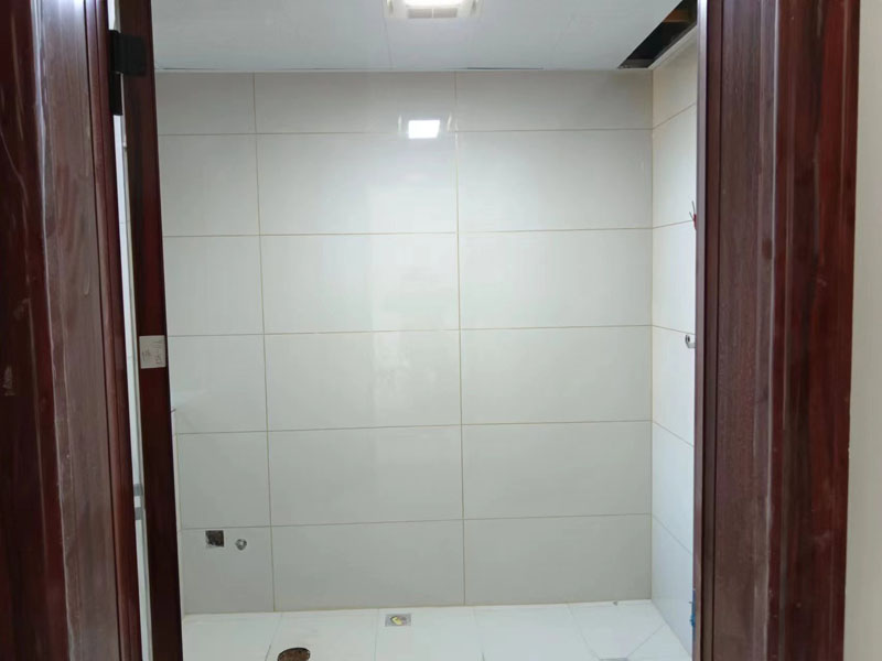 瓷磚的吸水率對鋪貼效果有何影響