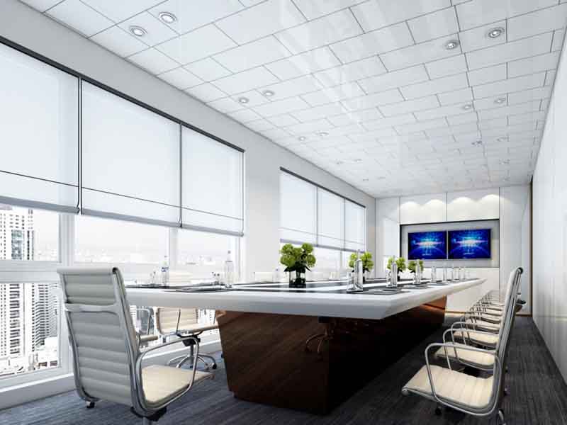 德陽辦公室裝潢中，家具選用和空間規(guī)劃同樣重要