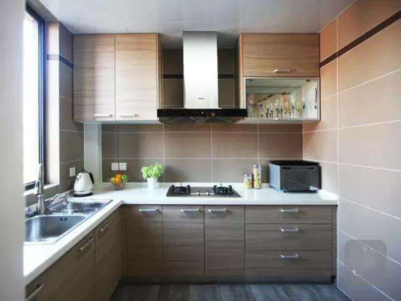 上海專業(yè)補(bǔ)漏的公司有哪些，上海專業(yè)補(bǔ)漏的市場(chǎng)價(jià)格是多少