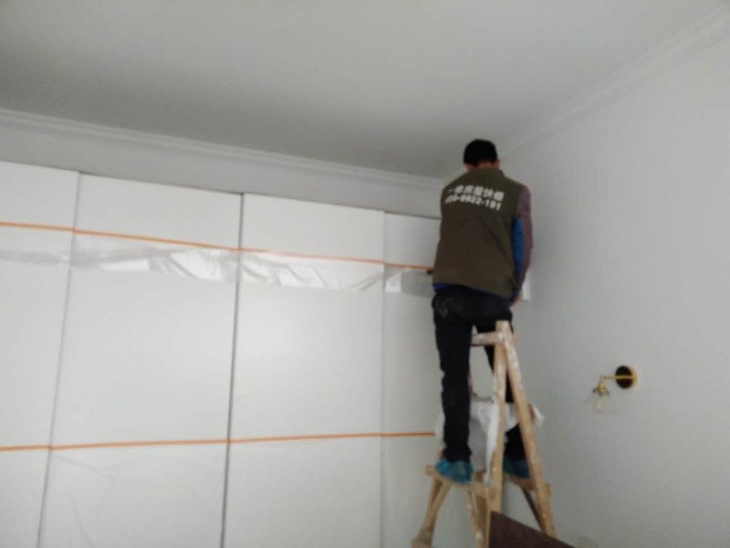 貼墻面陰、陽(yáng)角維修