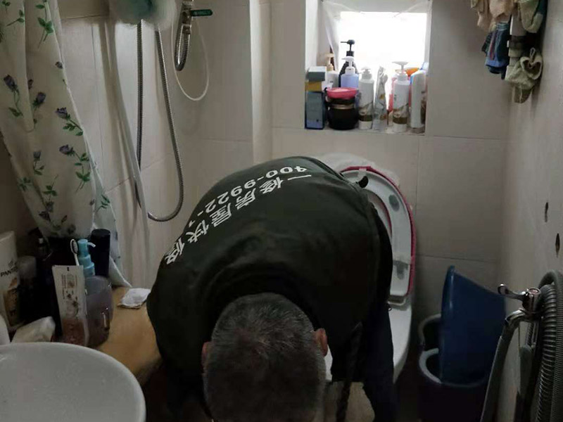 惠州馬桶疏通的辦法，如果都不行及時請人上門疏通