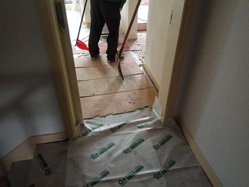 1、防護，就是針對被保護對象的特點采取各種防護的措施；2、包裹，就是將被保護物包裹起來，以防損傷或污染；3、覆蓋，就是用表面覆蓋的辦法防止堵塞或損傷；4、封閉，就是采取局部封閉的辦法進行保護；5、合理安排施工順序，主要是通過合理安排不同工作間的施工順序先后以防止后道工序損壞或污染已完施工的成品或生產(chǎn)設(shè)備