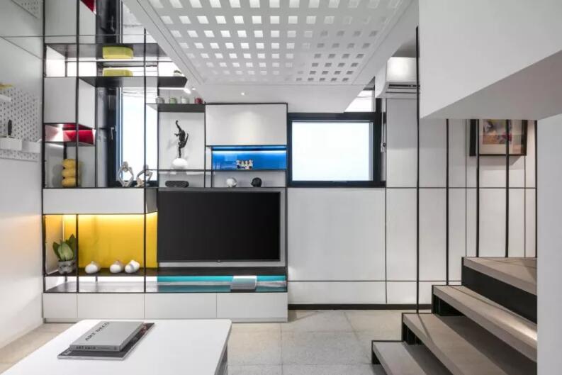 舊房翻新裝修到底是找裝修公司好，還是找裝修隊(duì)好