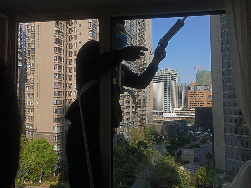 南寧門窗維修哪個公司好,南寧門窗安裝人工費(fèi)多少