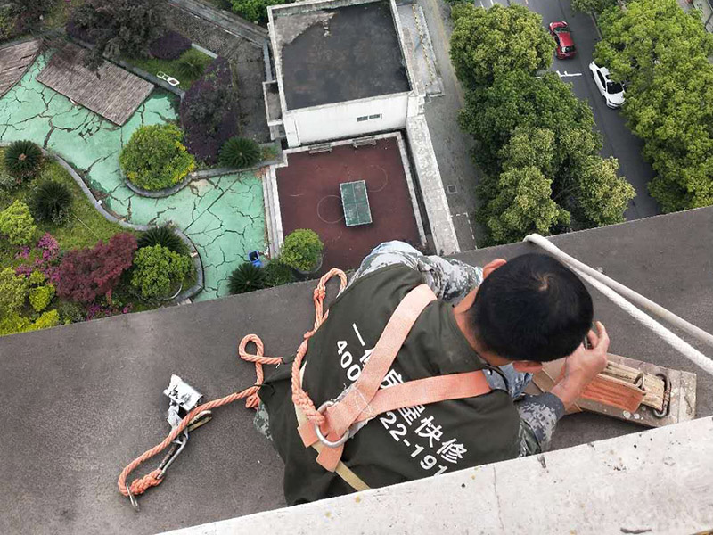 鄭州房屋維修水電工怎么收費，鄭州鋪地磚工錢多少錢一平方