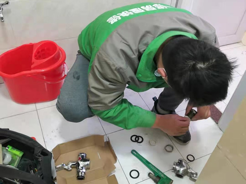 ?？谙滤艿腊惭b的時候需要注意什么