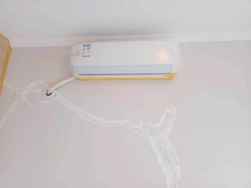 墻面家具成品保護(hù)：裝修工程成品保護(hù)包括玻璃幕墻、鋁合金成品保護(hù)、電訊通訊成品保護(hù)、木門成品保護(hù)，地面、墻面成品保護(hù)，水電成品保護(hù)，消防人防設(shè)備成品保護(hù)，通風(fēng)空調(diào)專業(yè)成品保護(hù)，吊頂成品保護(hù)以及石材成品保護(hù)。