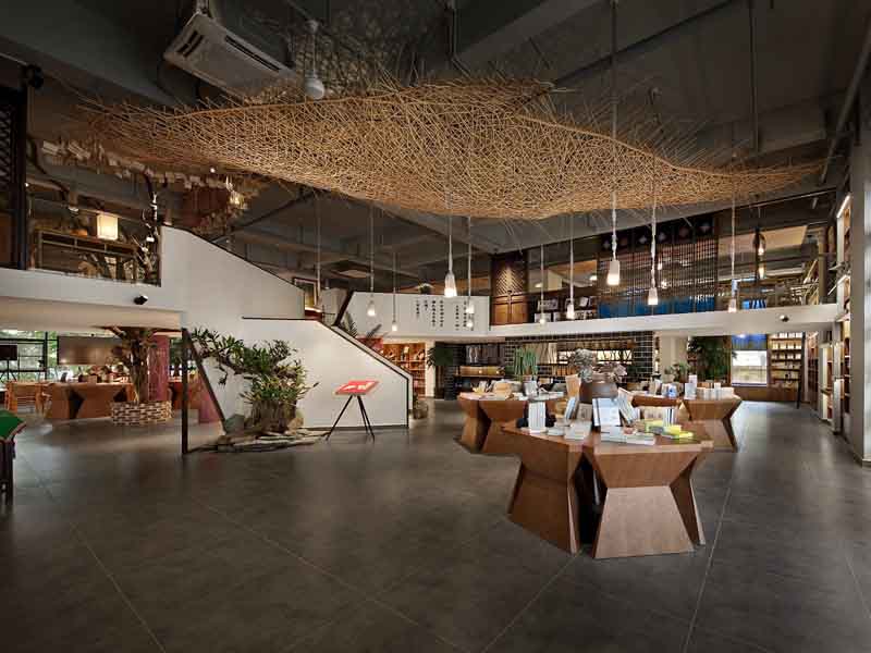 德陽店面裝修的重點是什么，如何做到讓店招引人注目