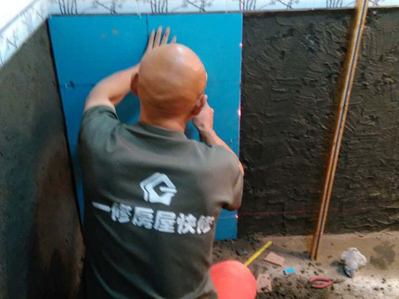 清水房裝修價(jià)格,四平米衛(wèi)生間簡(jiǎn)單裝修需要多少錢；衛(wèi)生間裝修也需要裝修標(biāo)準(zhǔn)