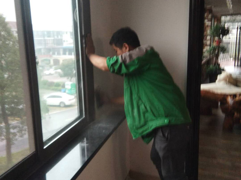 武漢陽臺(tái)防水選什么材料好，武漢陽臺(tái)做防水的注意事項(xiàng)