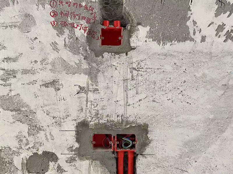 墻面插座開(kāi)槽走線