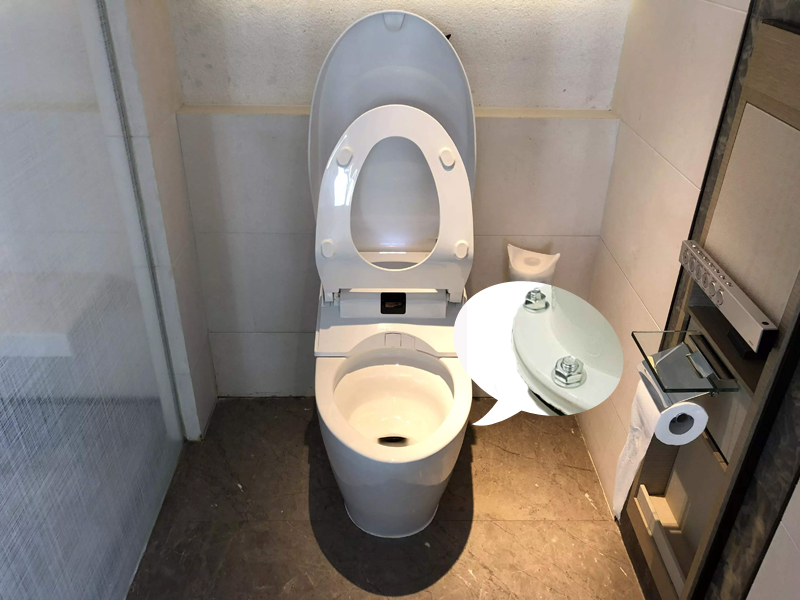 馬桶底部兩個孔是什么不重要，重要的是如何找到上門安裝馬桶的人