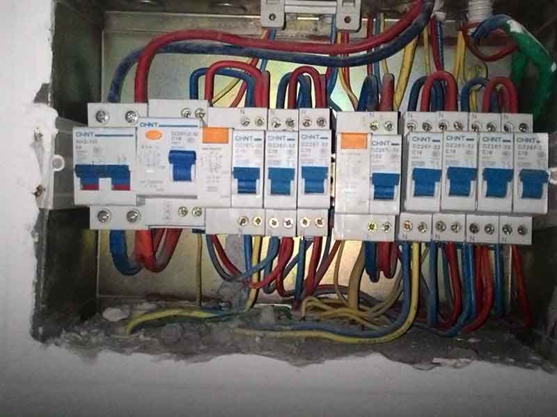 電推上去幾分鐘跳閘怎么修？三種常見跳閘原因逐個檢查即可解決