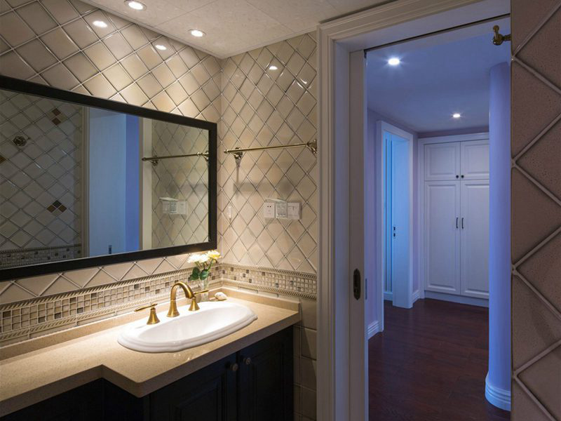 貼瓷磚多少錢一平方,裝修公司這樣計(jì)算才正規(guī),貼瓷磚常識