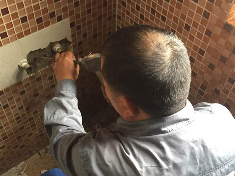 花灑龍頭的常見(jiàn)小毛病不容忽視，一修教