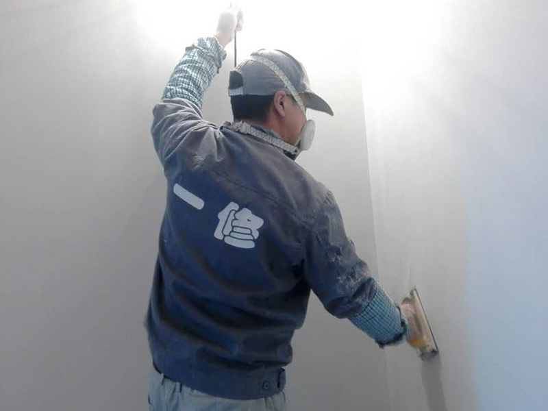 墻壁涂料粉刷注意事項(xiàng)多，未干墻面粉刷