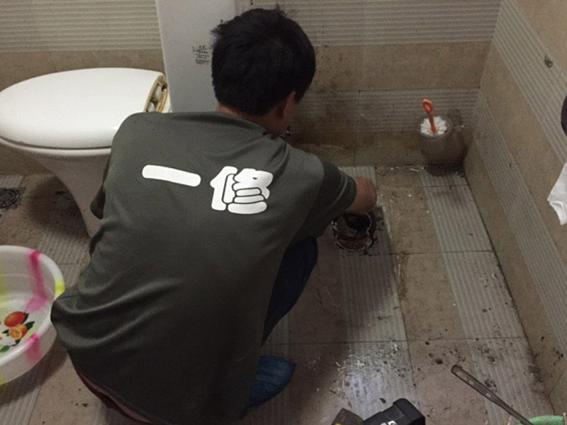 管道疏通方法科普，洗衣服加熱水也可疏