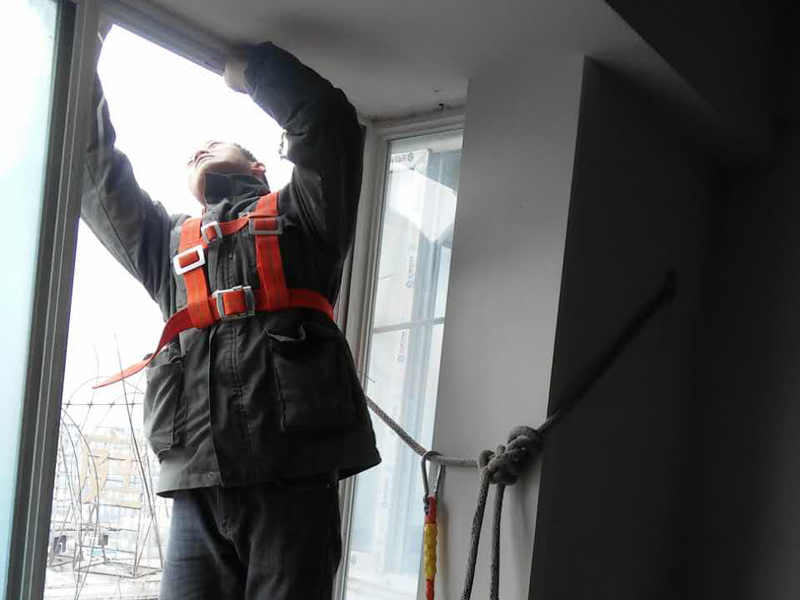 飄窗改造有講究，外懸飄窗不可拆易破壞