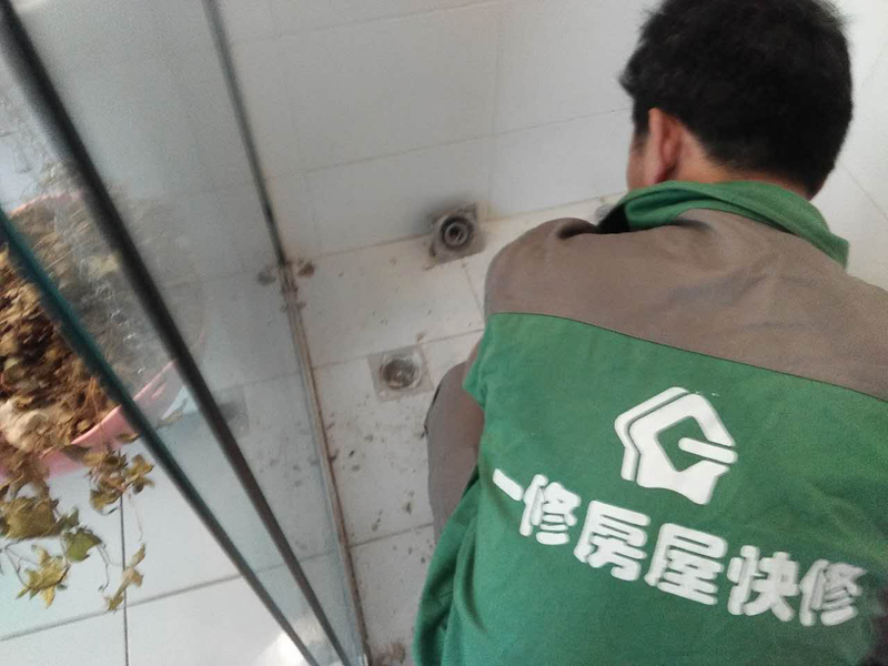 淋浴房裝修，淋浴房選購(gòu)安裝的注意事項(xiàng)