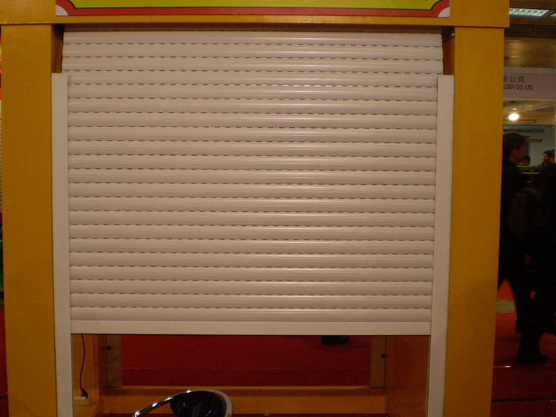 伸縮電動門維修的價格，需要多少錢，伸