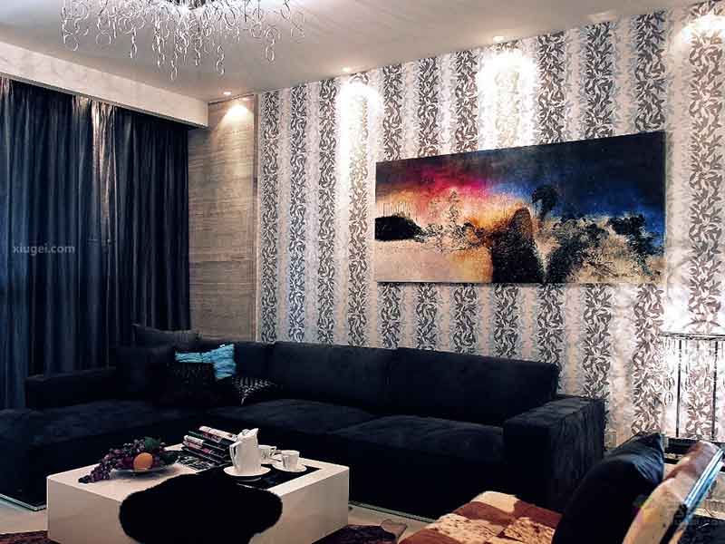 比混搭更個性化的風(fēng)格，是超現(xiàn)實(shí)主義裝