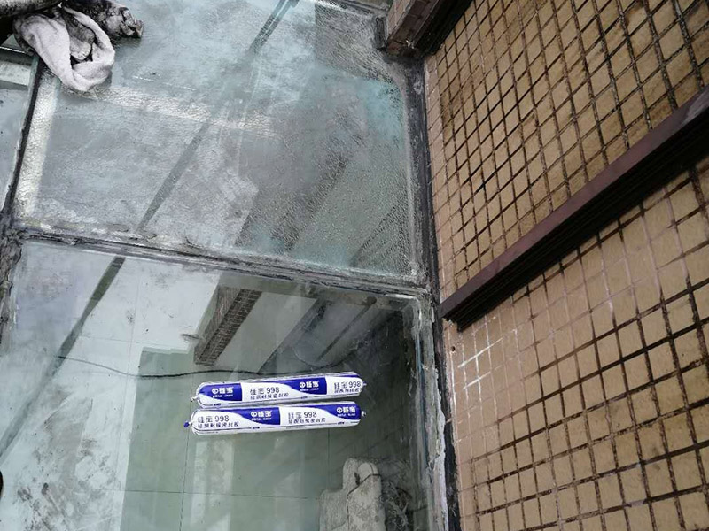 開小型裝飾公司多少錢，主要是看開在什