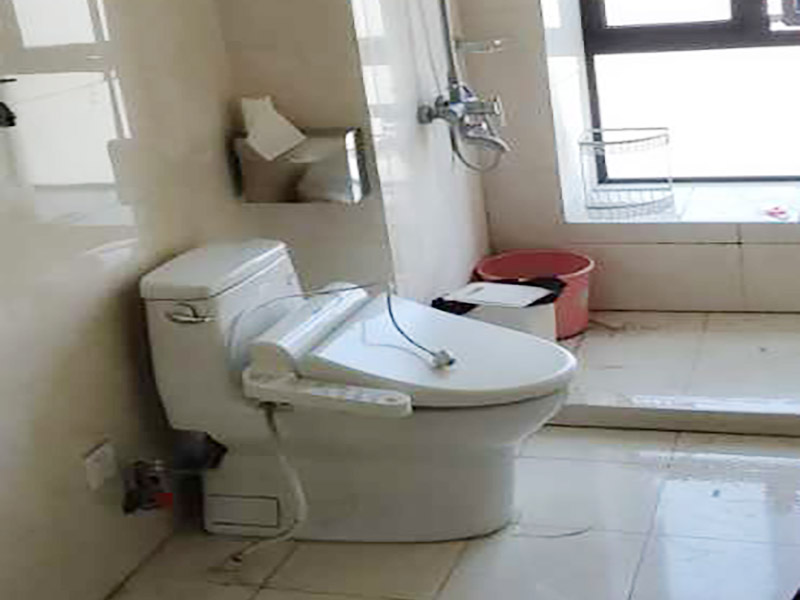 江門屋頂補(bǔ)漏防水材料,買點水瀝青把裂