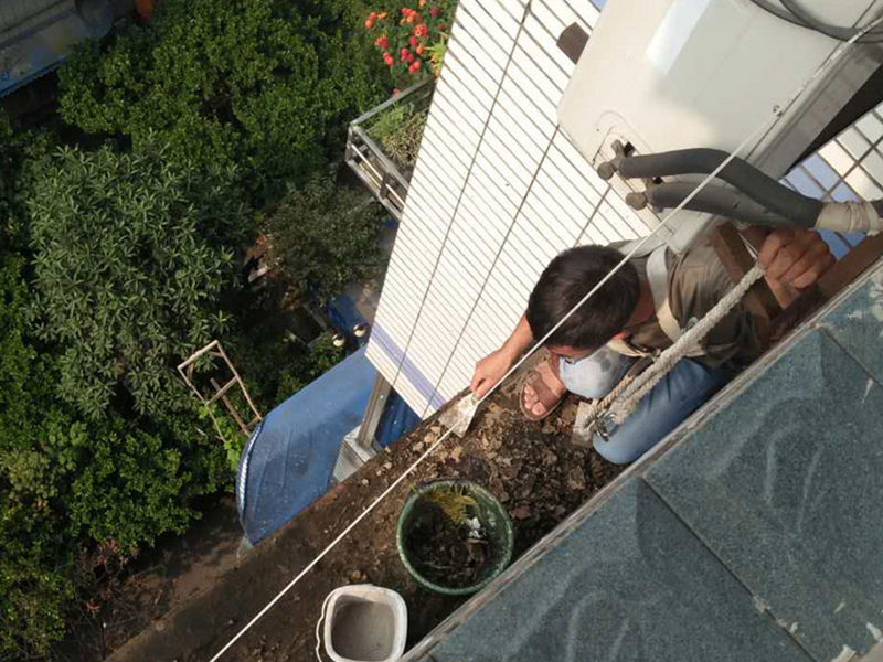 舊房子外墻翻新哪家靠譜，舊房子外墻翻