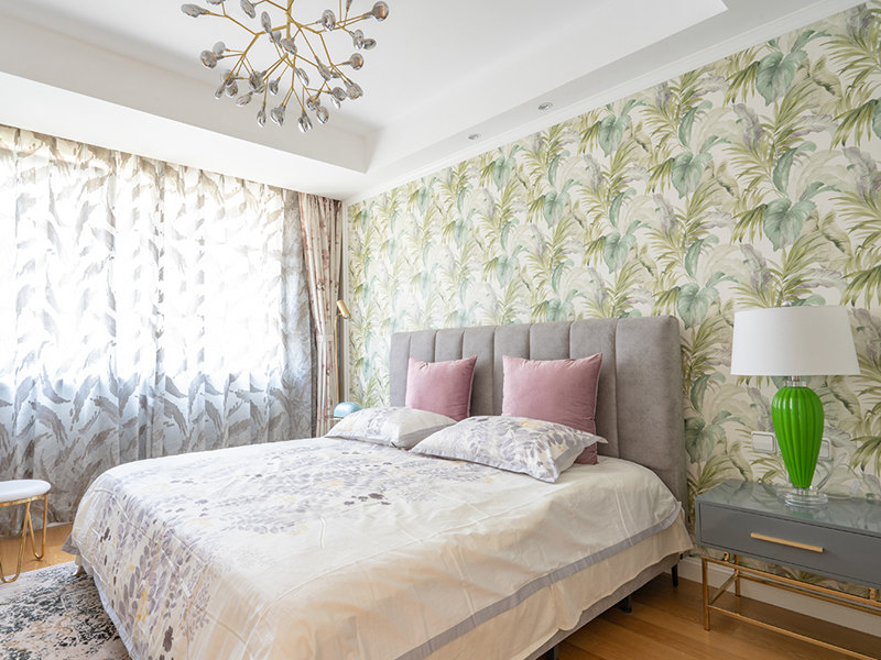 赤峰臥室裝修墻紙?jiān)趺促N，赤峰臥室裝修