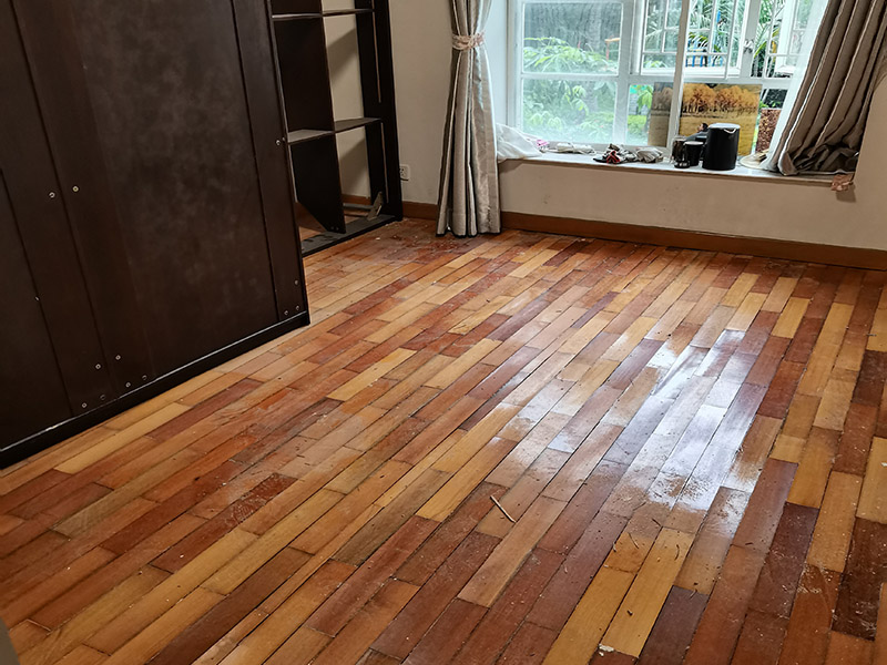 【武漢地板修補師傅】復合地板磕壞了，