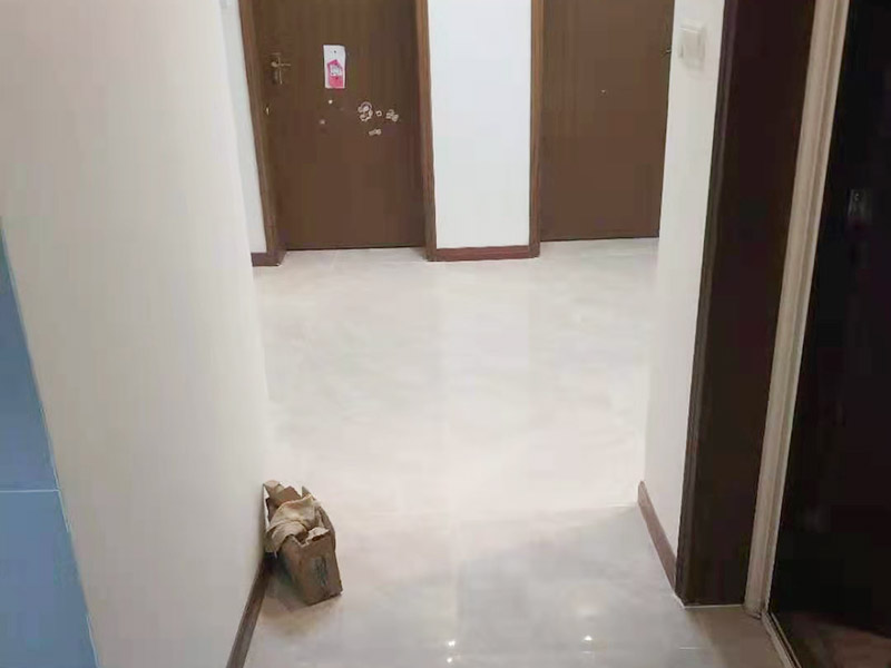 天津老房子臥室翻新怎么刷乳膠漆？