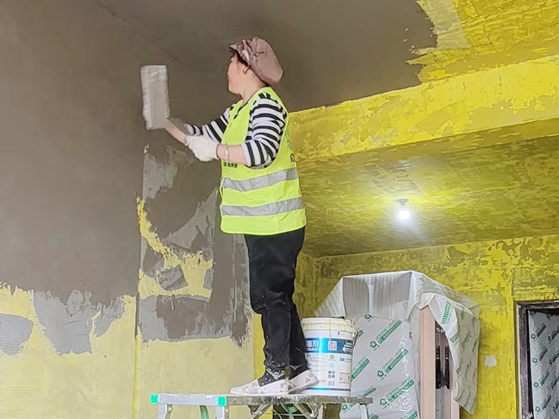 太原屋頂石膏板翻新，重新粉刷乳膠漆可