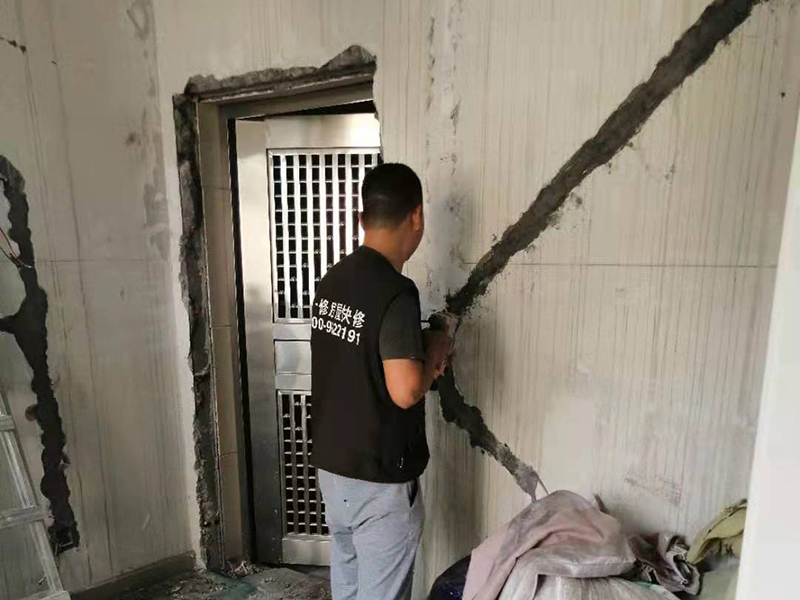 為什么墻面經(jīng)常滲水？墻面滲水掉皮怎么