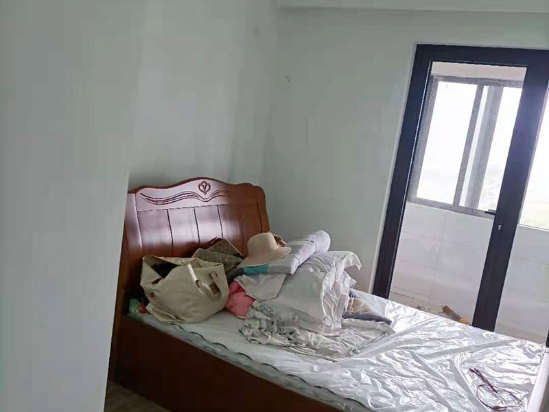 墻面瓷磚不拆如何翻新？廣州荔灣區(qū)墻磚