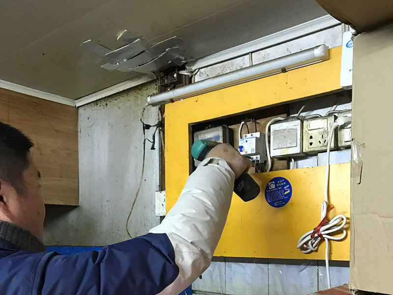 強電弱電交叉怎么處理？強電弱電檢修注