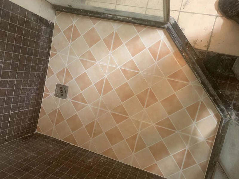 衛(wèi)生間地磚縫隙漏水怎么辦？