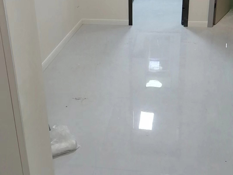 舊房改造地面拆除和直接貼磚哪個更省錢