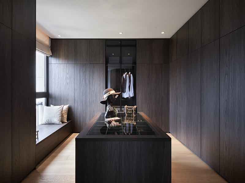 ?？谑行阌^(qū)舊房裝修