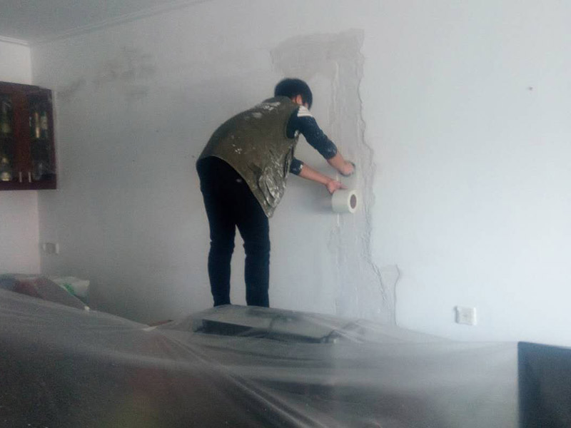 墻面補(bǔ)灰，乳膠漆翻新