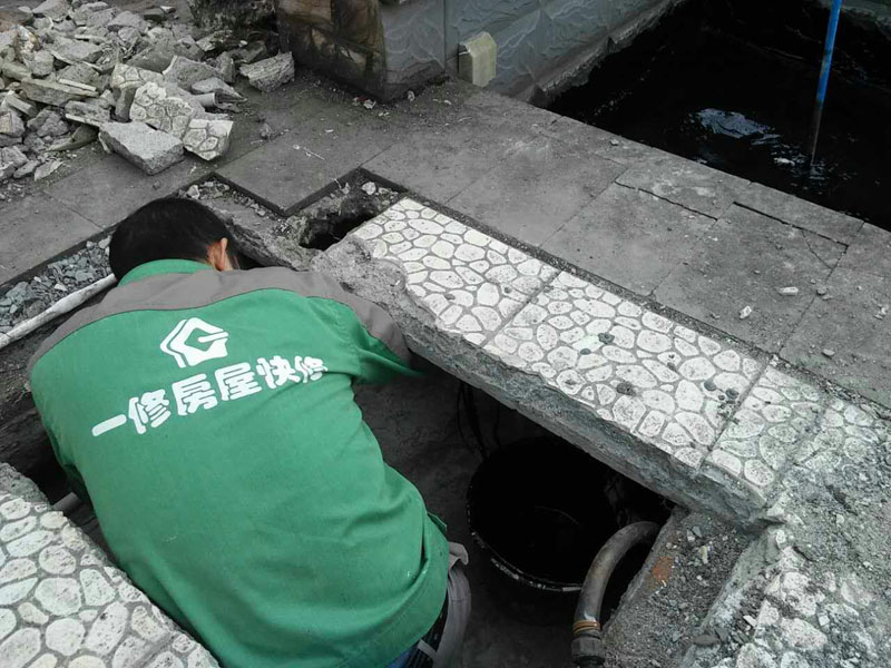 深圳屋頂防水補漏 深圳福田區(qū)翠?；▓@專業(yè)屋面防水補漏工程